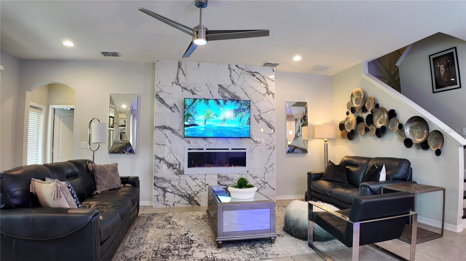 Image 14 of 57 For 101 Philippe Court