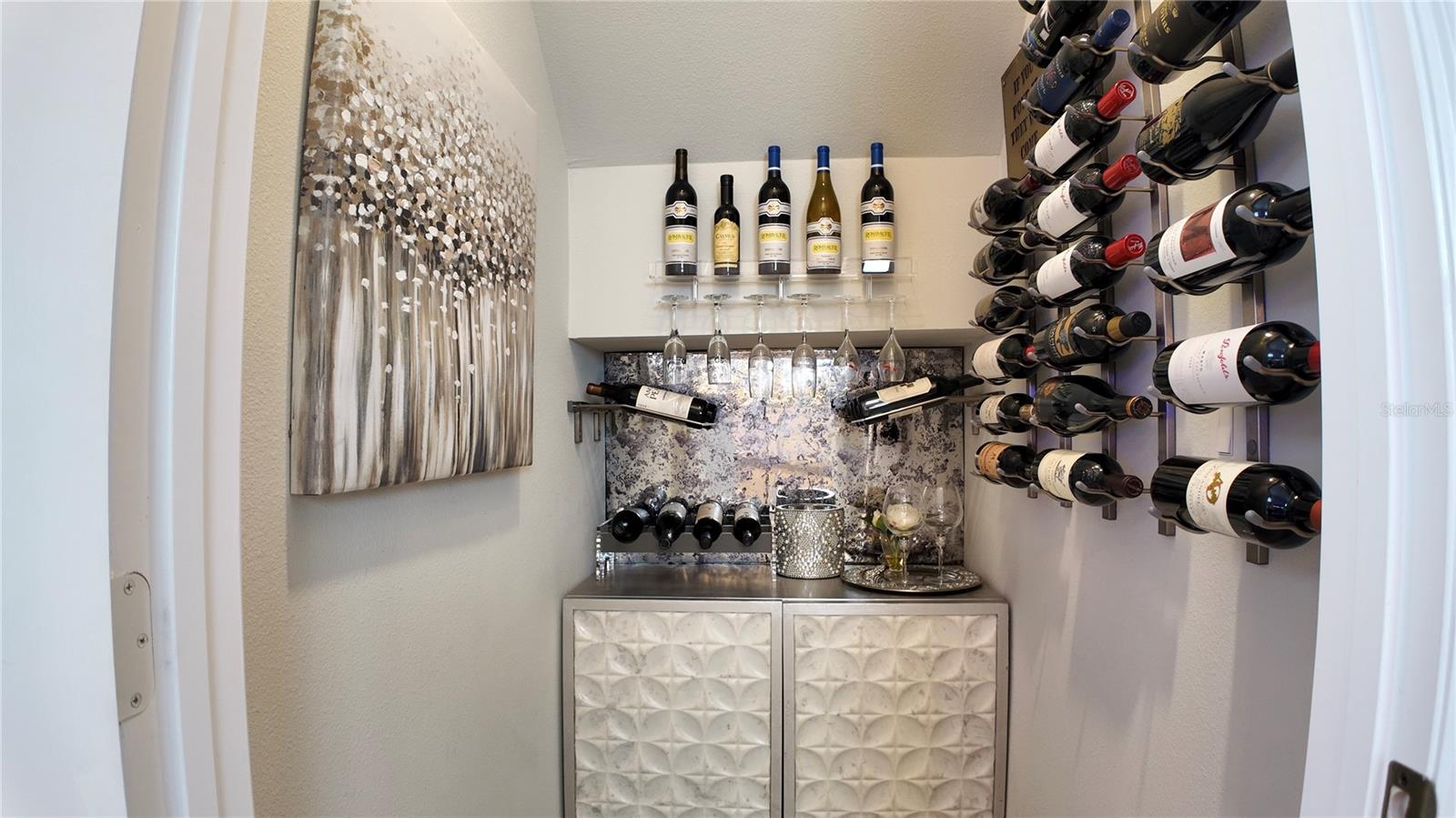 Image 16 of 57 For 101 Philippe Court