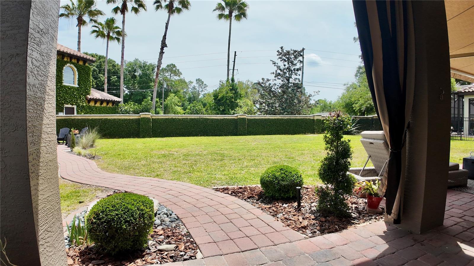 Image 37 of 57 For 101 Philippe Court