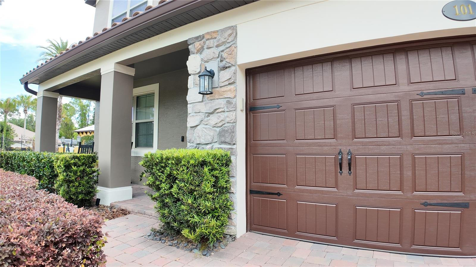 Image 39 of 57 For 101 Philippe Court