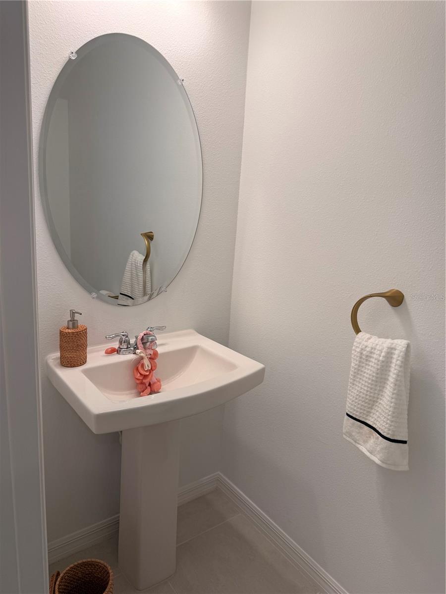 Image 21 of 37 For 1422 Anchor Bend Way