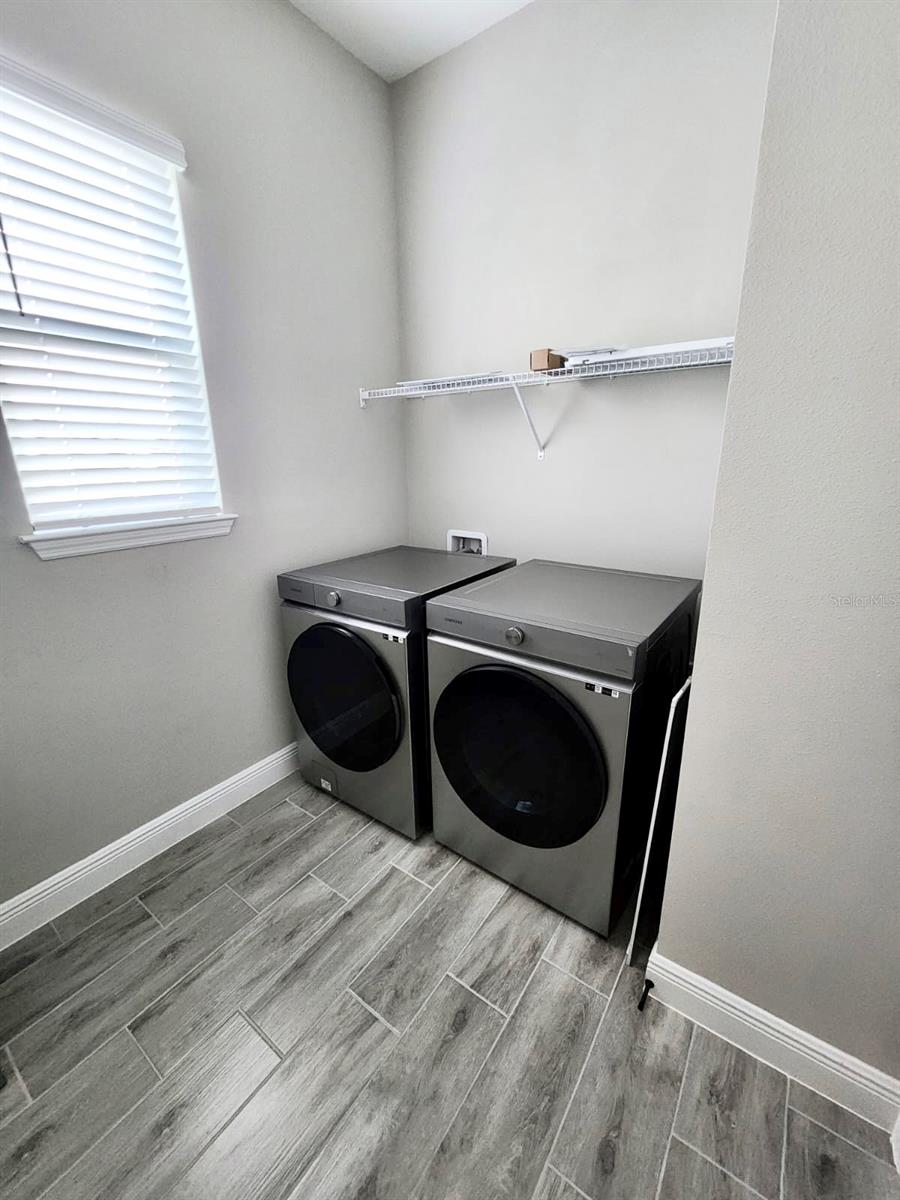 Image 12 of 34 For 18435 Mowry Court