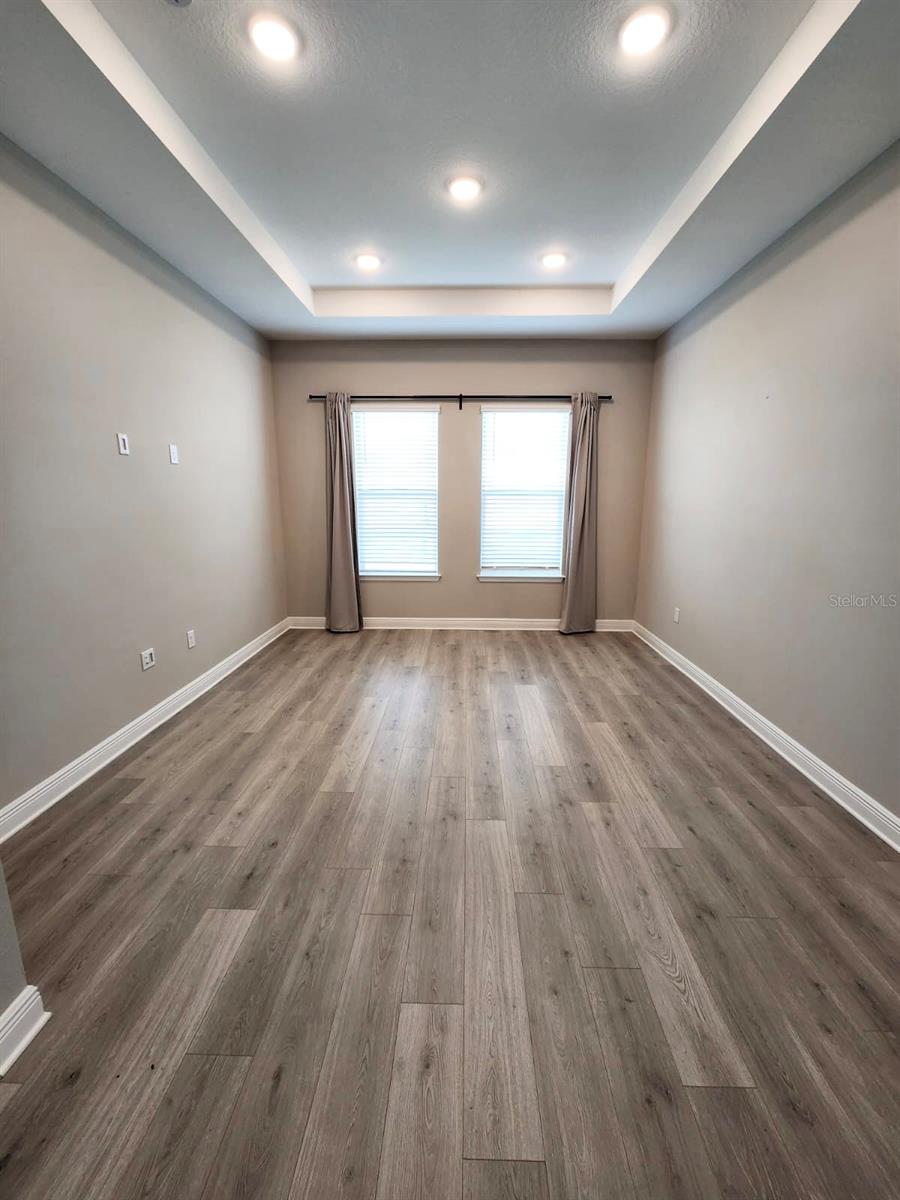 Image 15 of 34 For 18435 Mowry Court