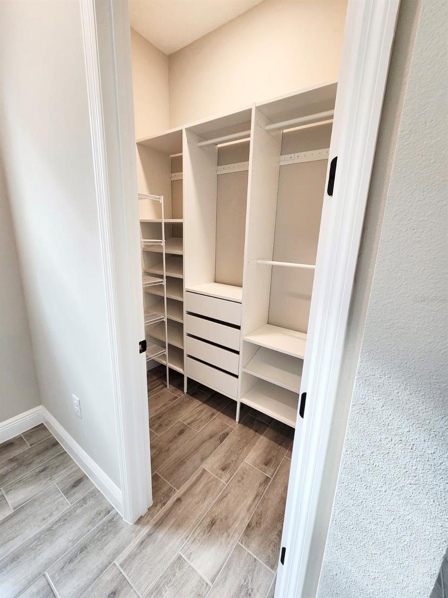 Image 6 of 34 For 18435 Mowry Court