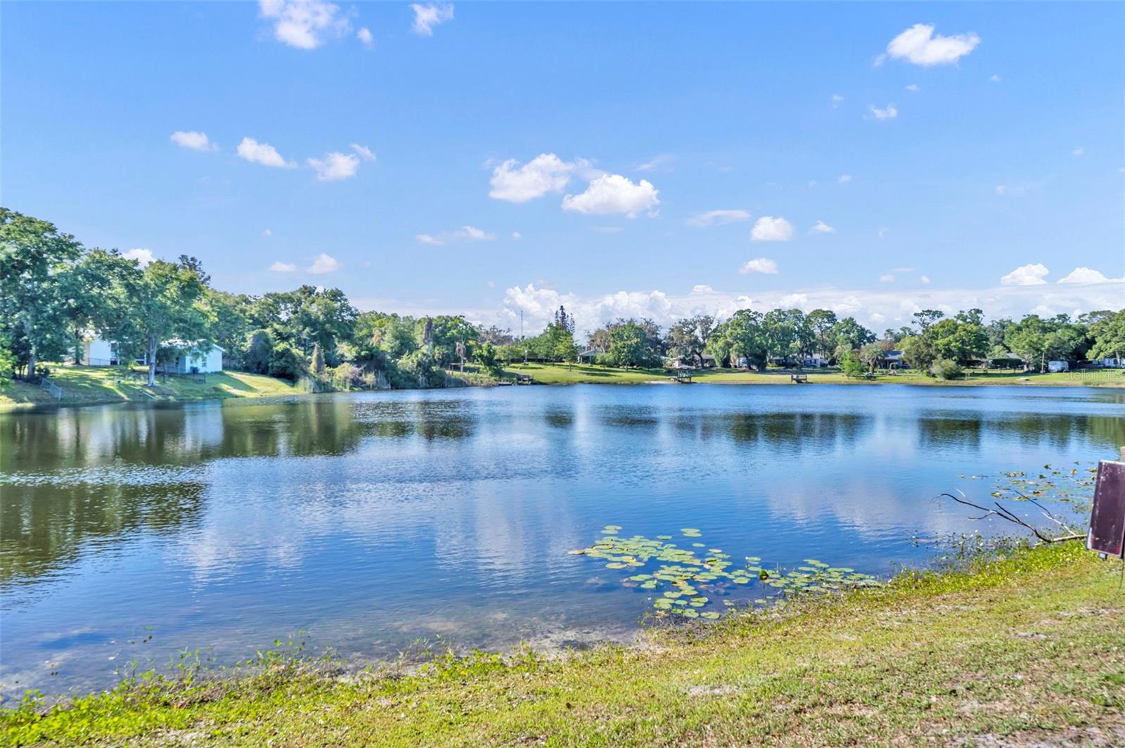 Image 20 of 23 For 11 Plumosa Avenue