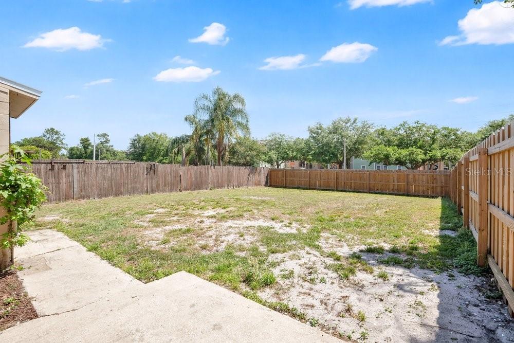 Image 15 of 28 For 2827 Coral Reef Drive