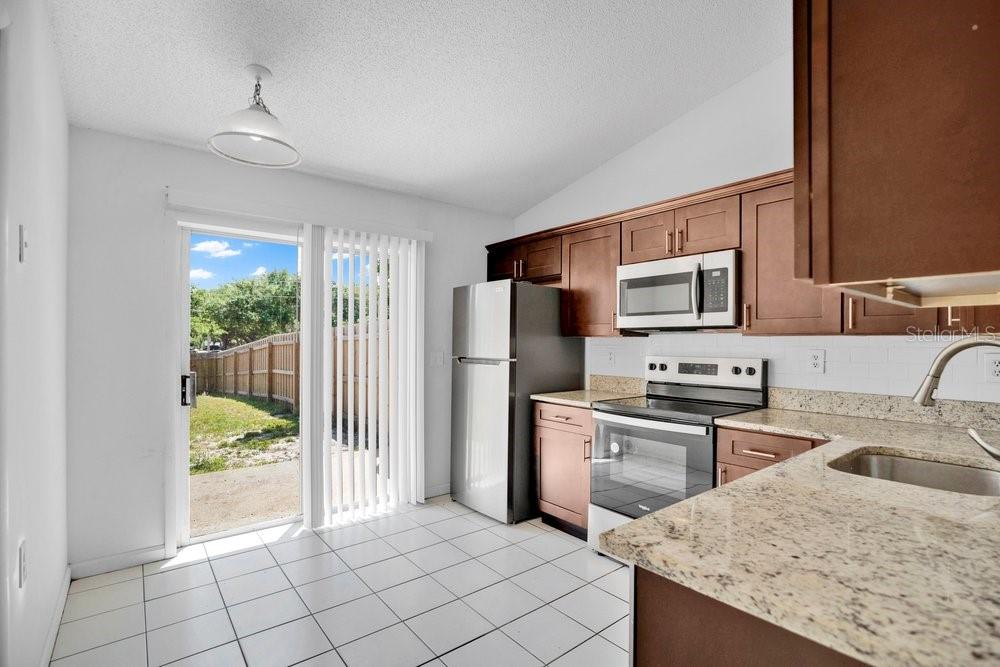 Image 4 of 28 For 2827 Coral Reef Drive