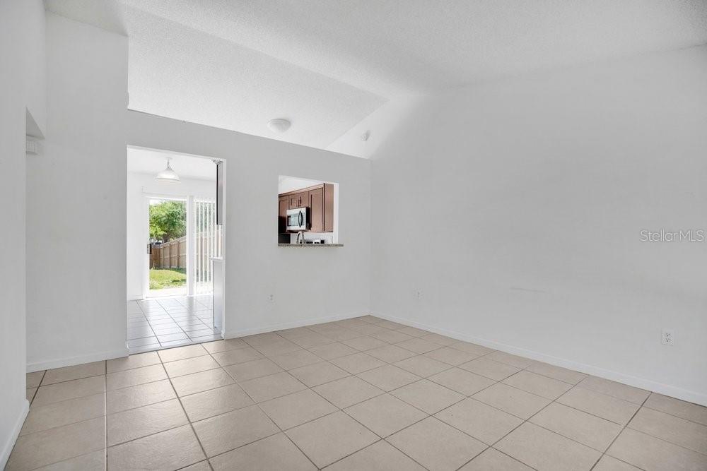 Image 7 of 28 For 2827 Coral Reef Drive
