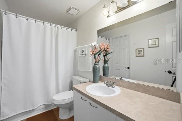 Image 12 of 19 For 1601 Columbia Arms Circle # 201