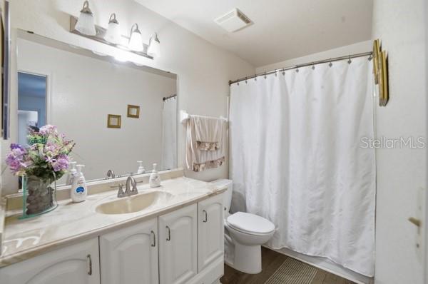 Image 14 of 19 For 1601 Columbia Arms Circle # 201