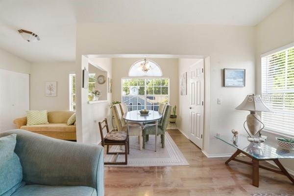 Image 5 of 19 For 1601 Columbia Arms Circle # 201