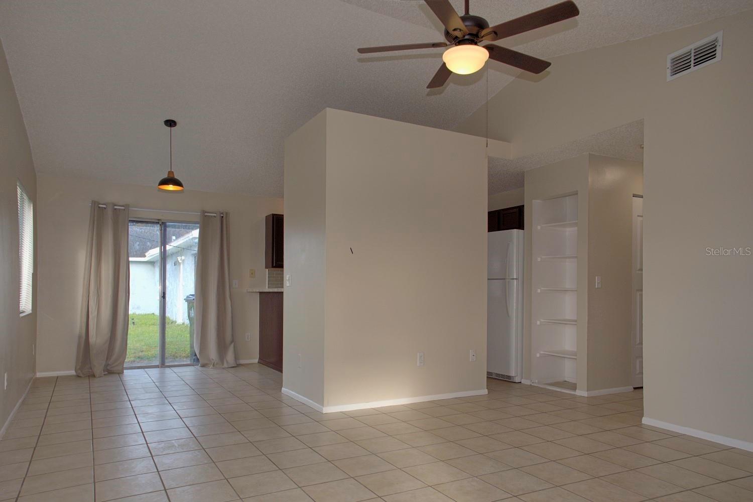 Image 6 of 19 For 6003 Oleander Drive