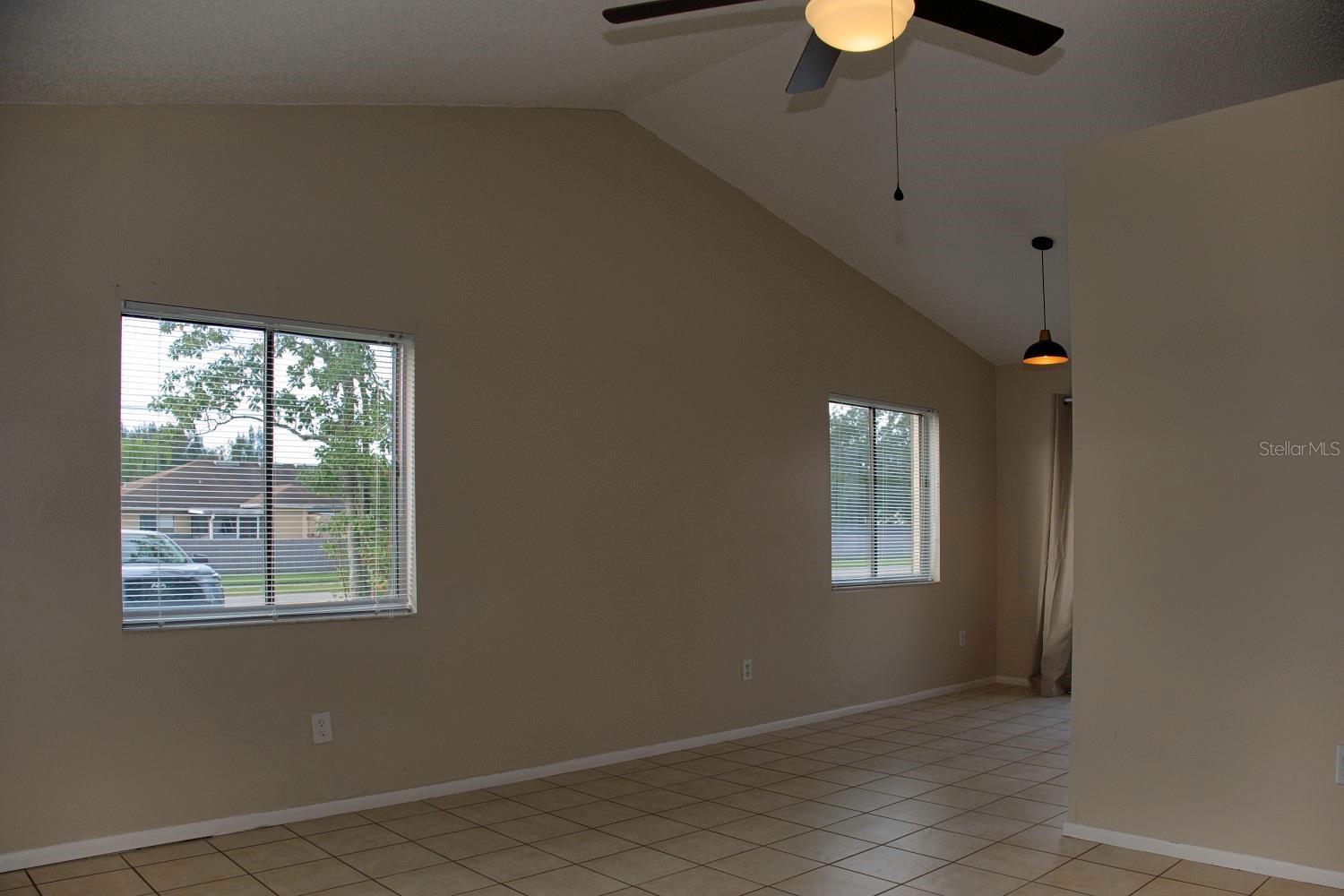 Image 8 of 19 For 6003 Oleander Drive