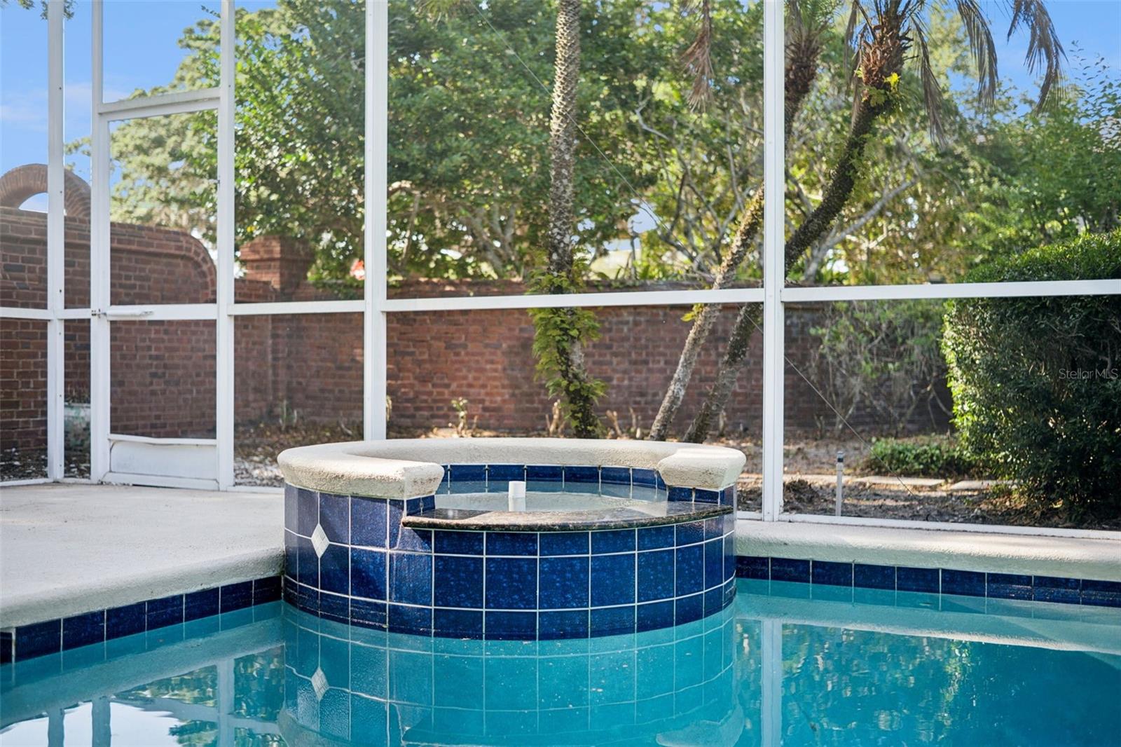 Image 32 of 52 For 1250 Langley Court