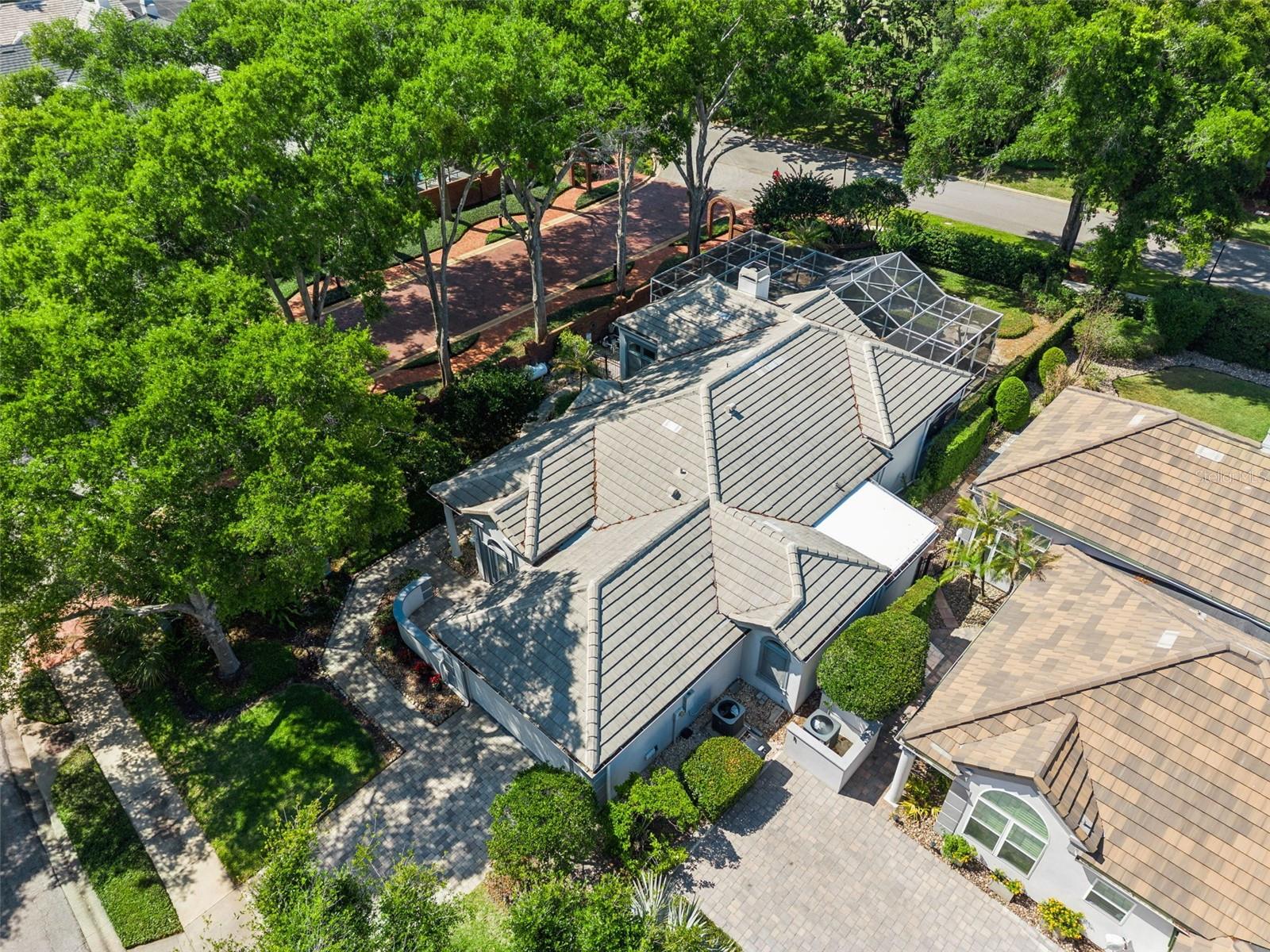 Image 43 of 52 For 1250 Langley Court
