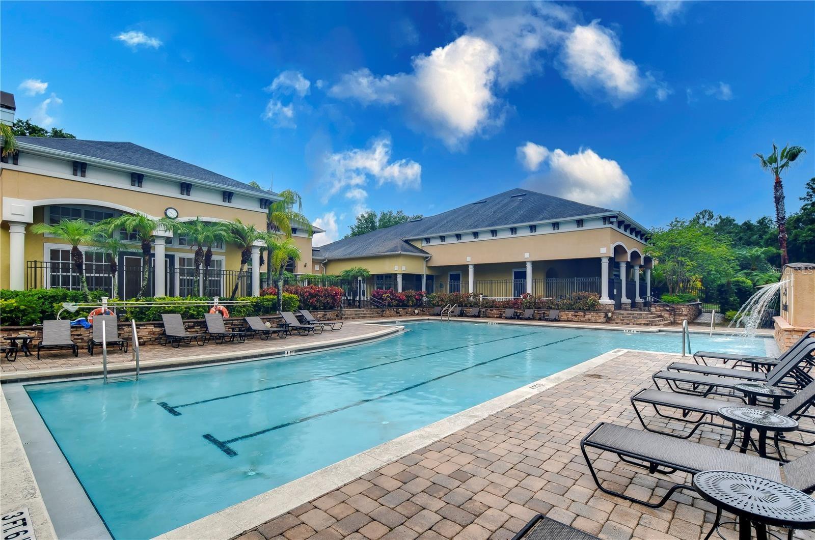 Image 9 of 10 For 10017 Courtney Palms Boulevard 304