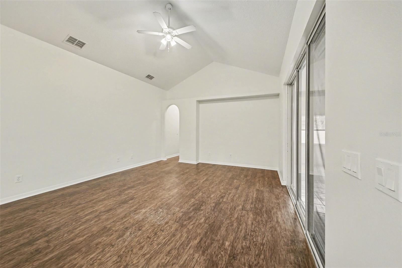 Image 11 of 21 For 2478 Prairie View Drive