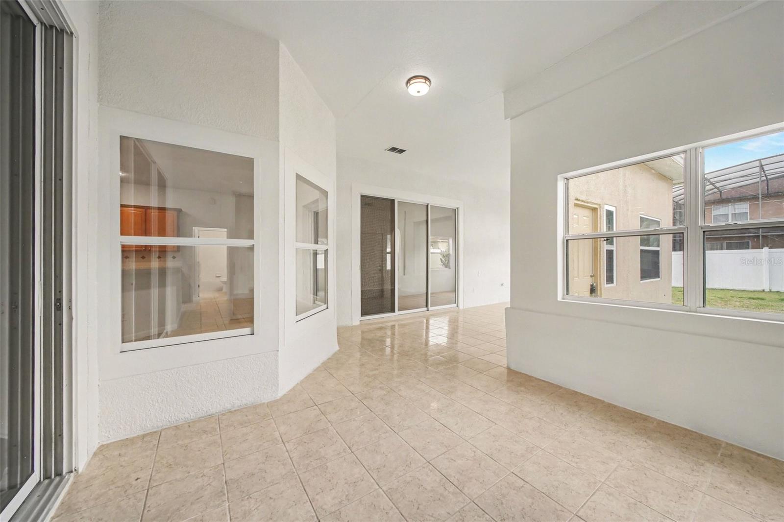 Image 7 of 21 For 2478 Prairie View Drive