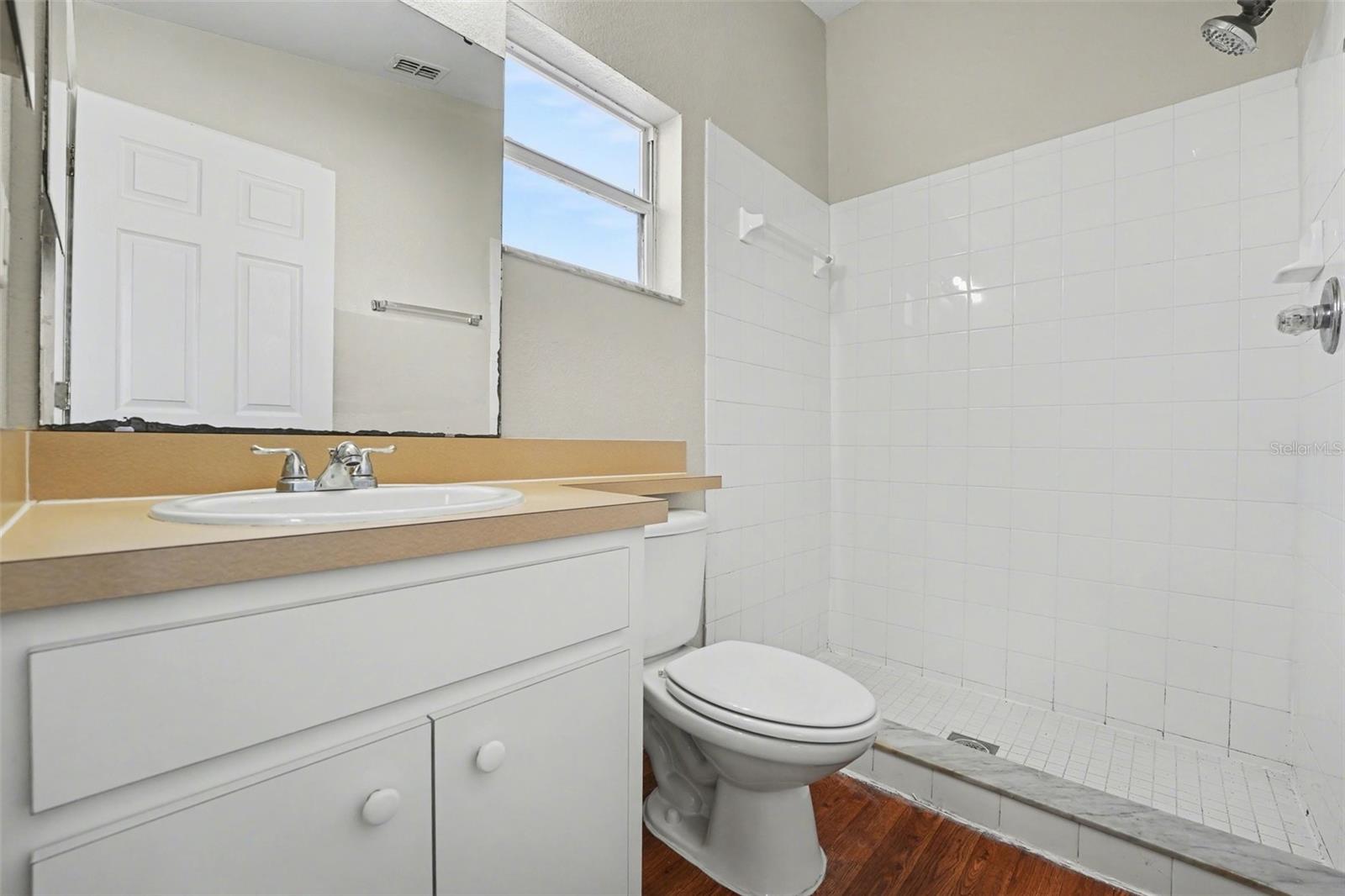 Image 13 of 15 For 1336 Laurel Glen Drive