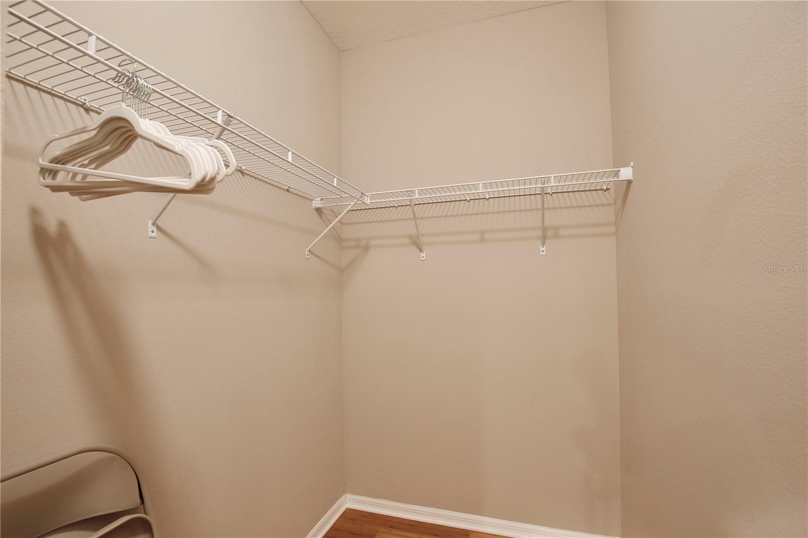 Image 14 of 28 For 13530 Fountainbleau Drive