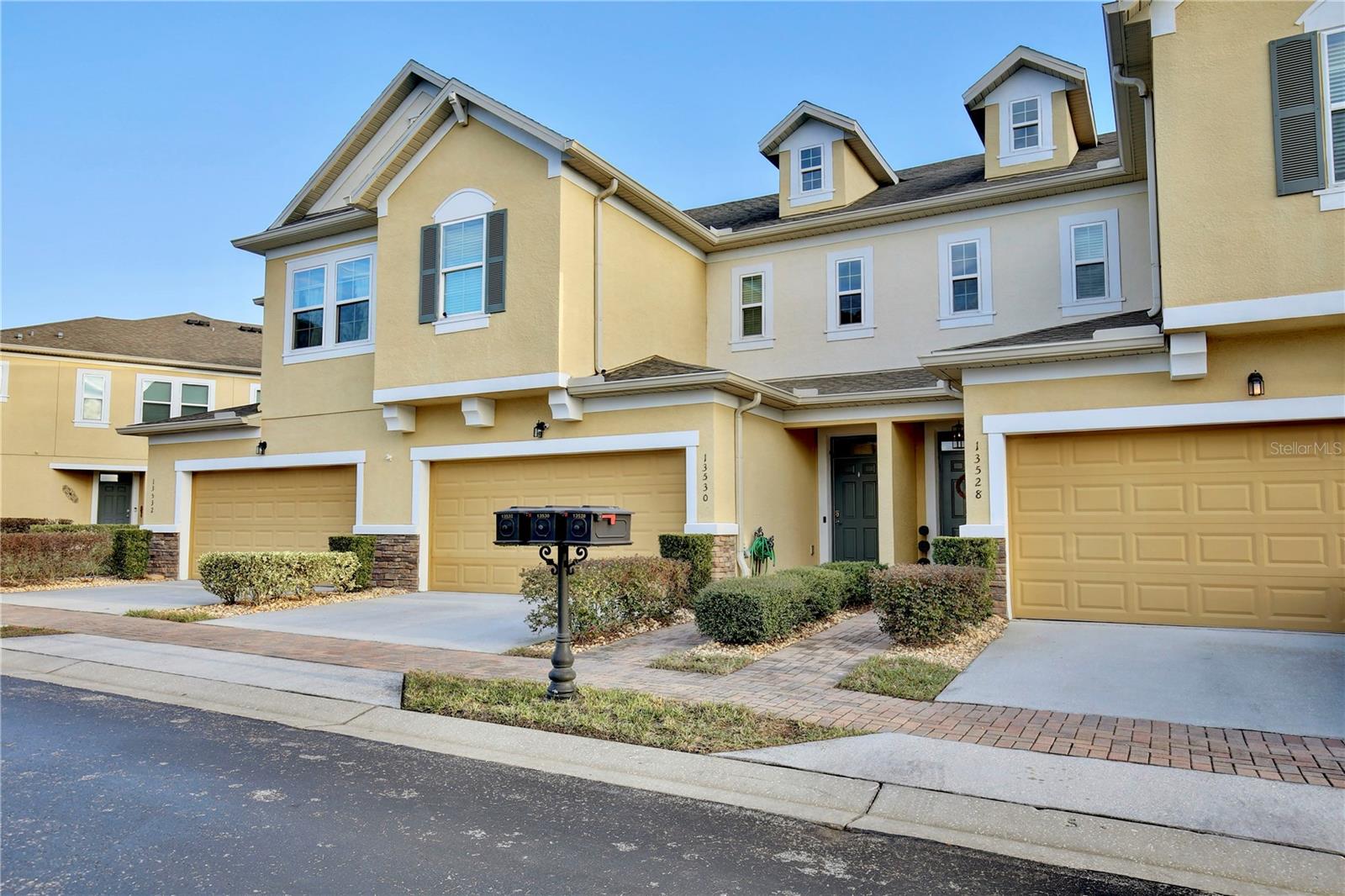 Image 2 of 28 For 13530 Fountainbleau Drive