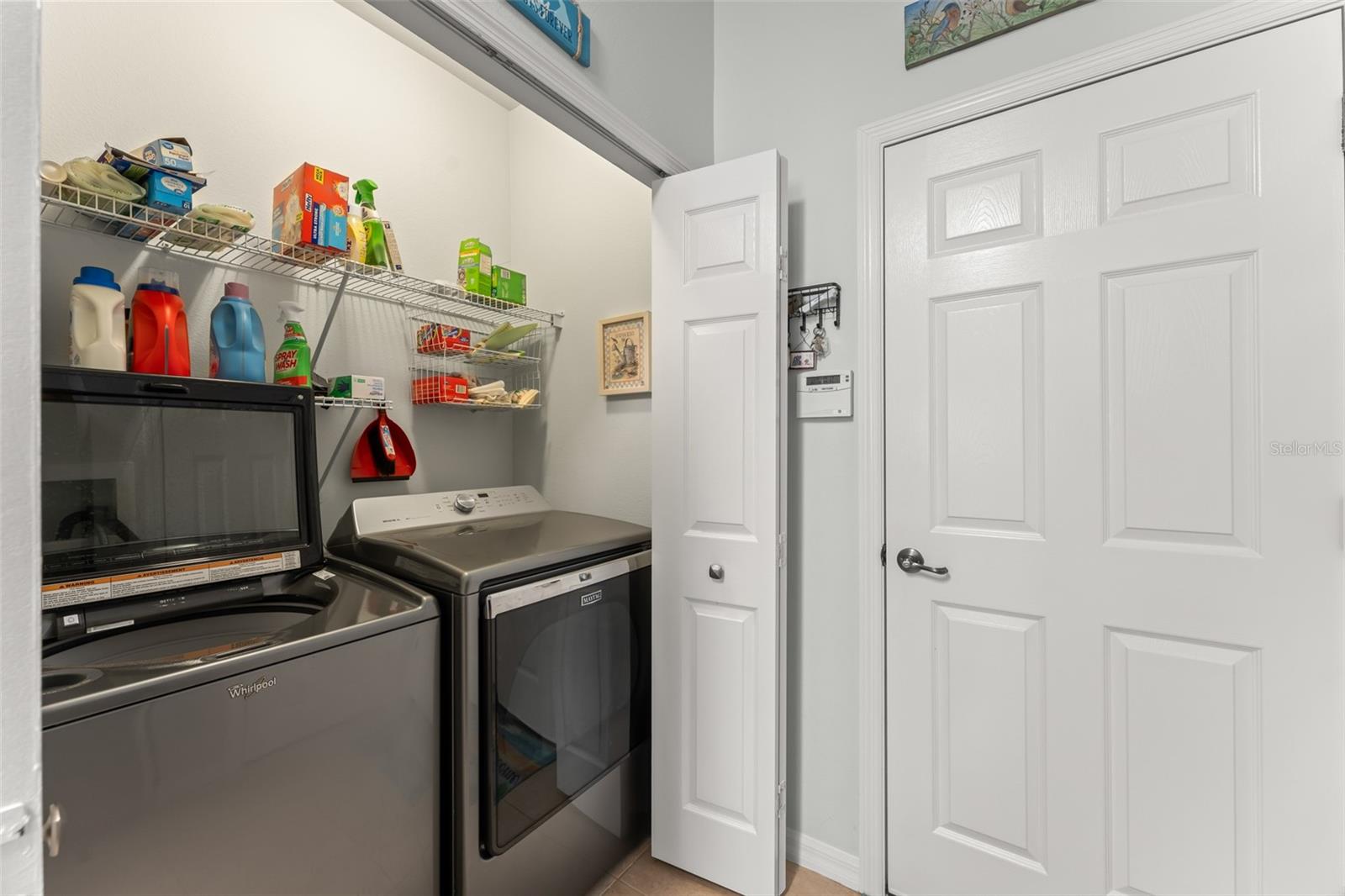 Image 29 of 44 For 9044 Oak Moss Drive