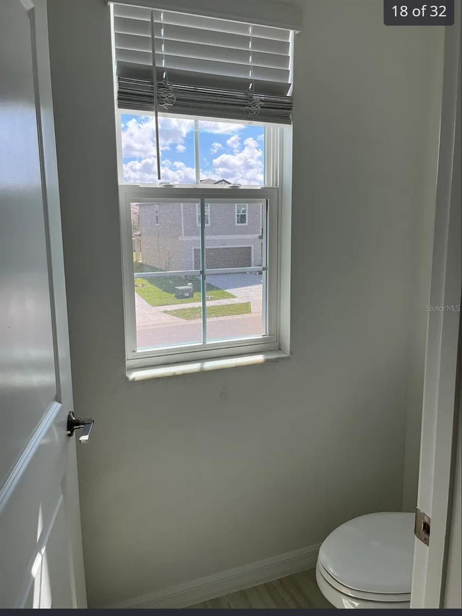 Image 17 of 24 For 11317 Radiant Shore Loop