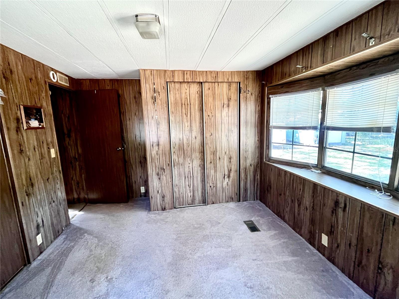 Image 17 of 27 For 1610 178th Street