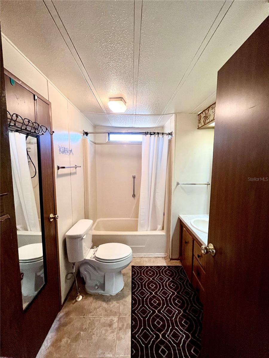 Image 21 of 27 For 1610 178th Street