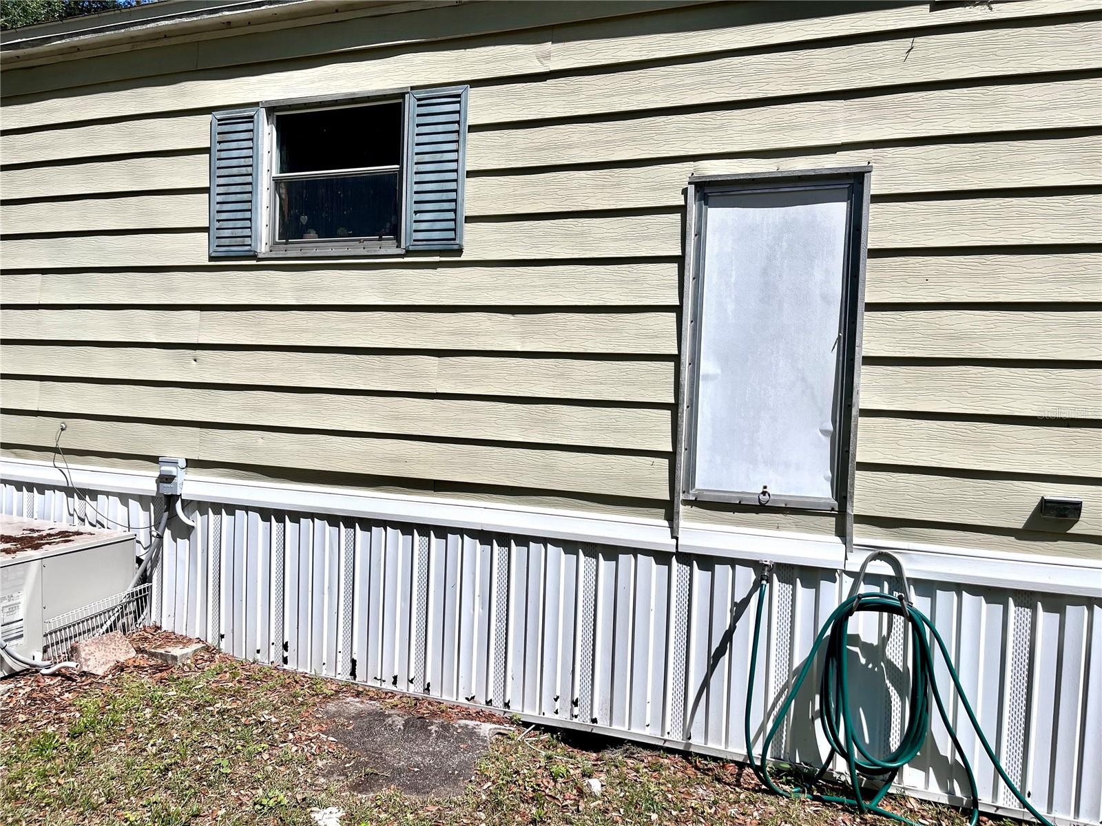 Image 26 of 27 For 1610 178th Street