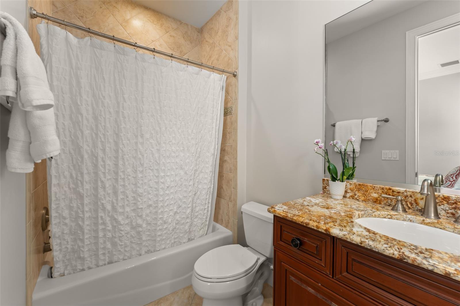 Image 34 of 67 For 8675 Farthington Way