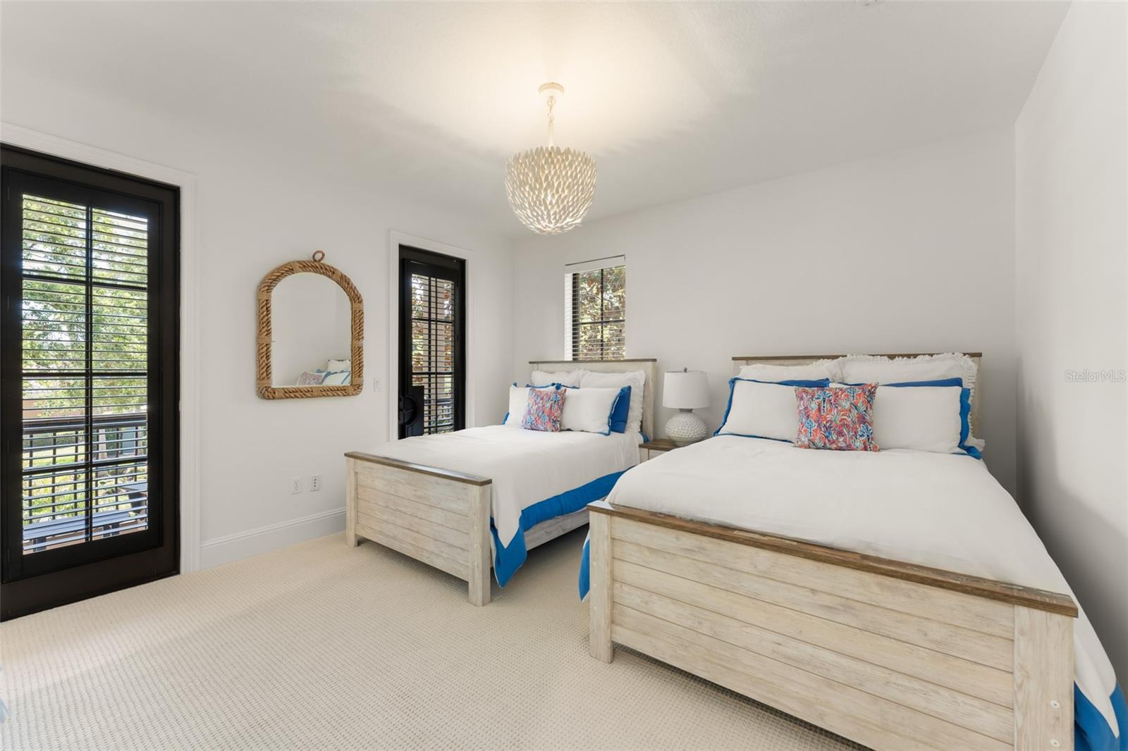 Image 40 of 67 For 8675 Farthington Way