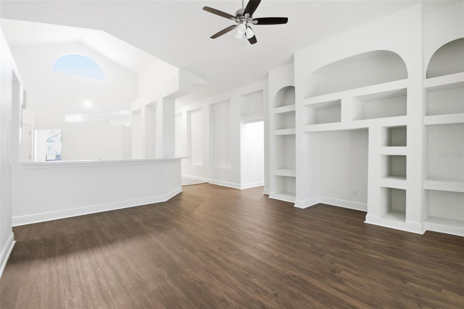 Image 15 of 57 For 703 Grand Canyon Drive