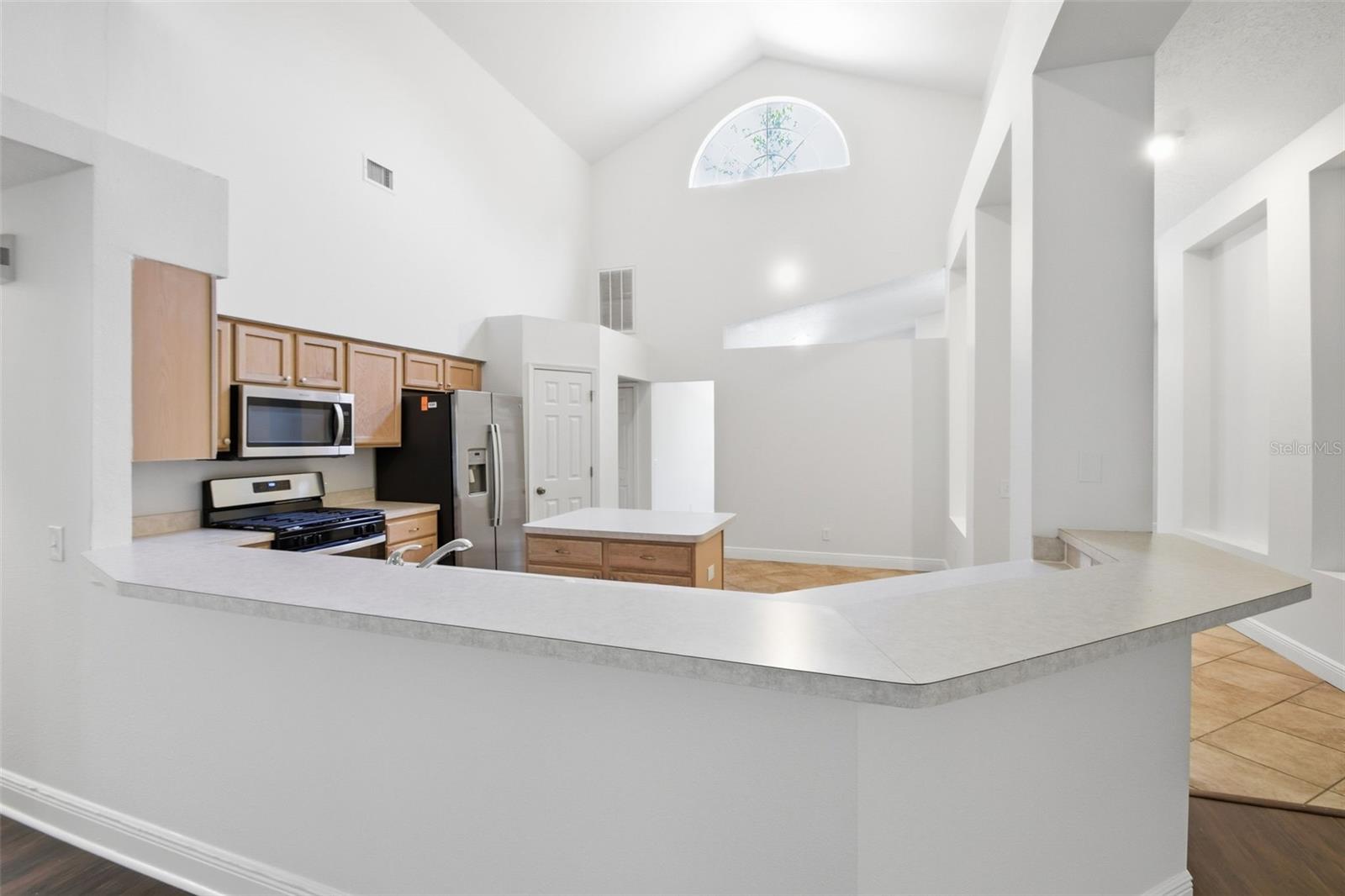 Image 17 of 57 For 703 Grand Canyon Drive