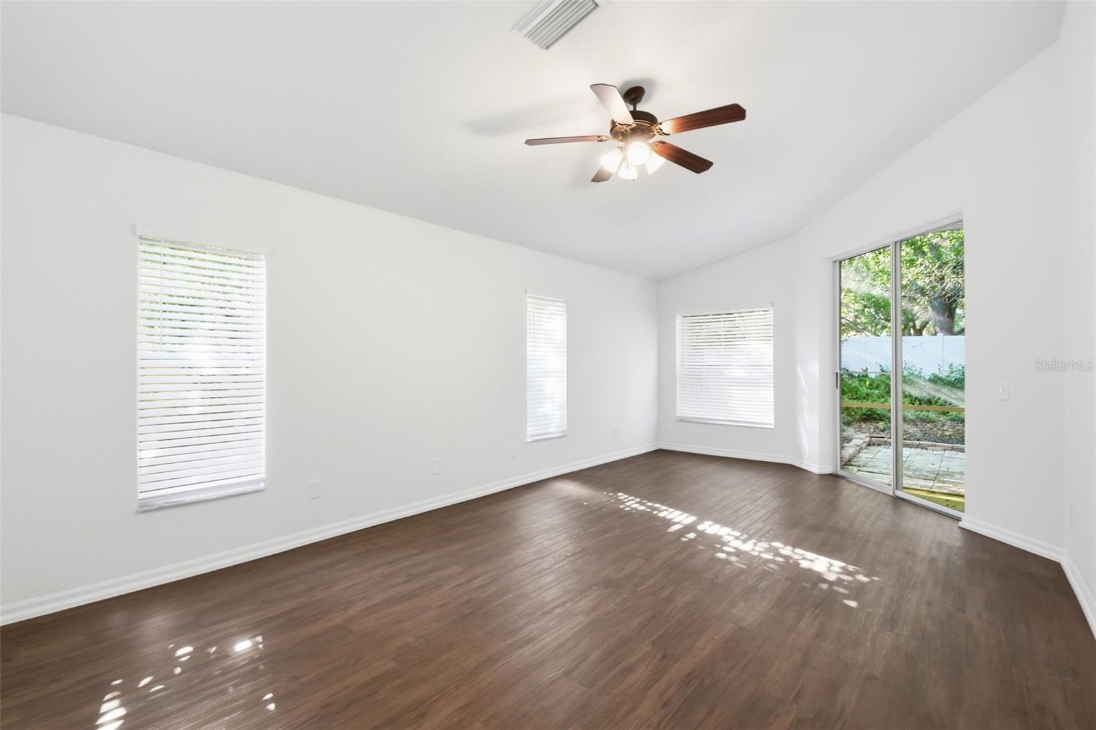 Image 27 of 57 For 703 Grand Canyon Drive