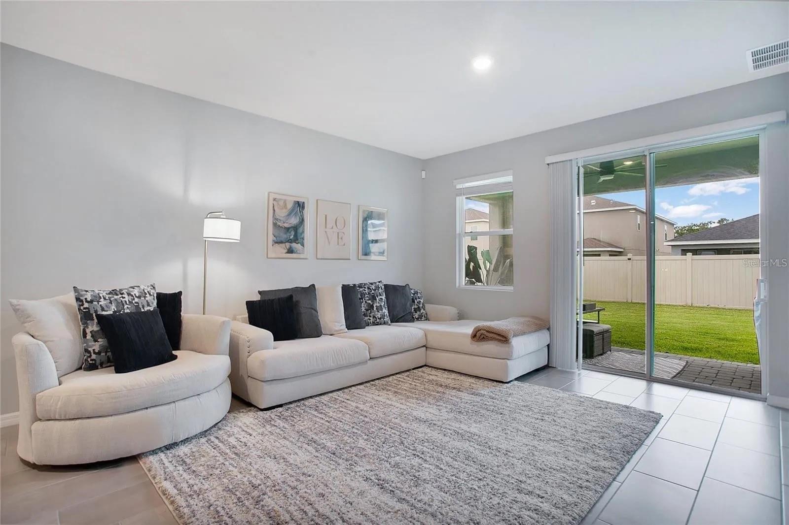 Image 3 of 19 For 5511 Bungalow Grove Court