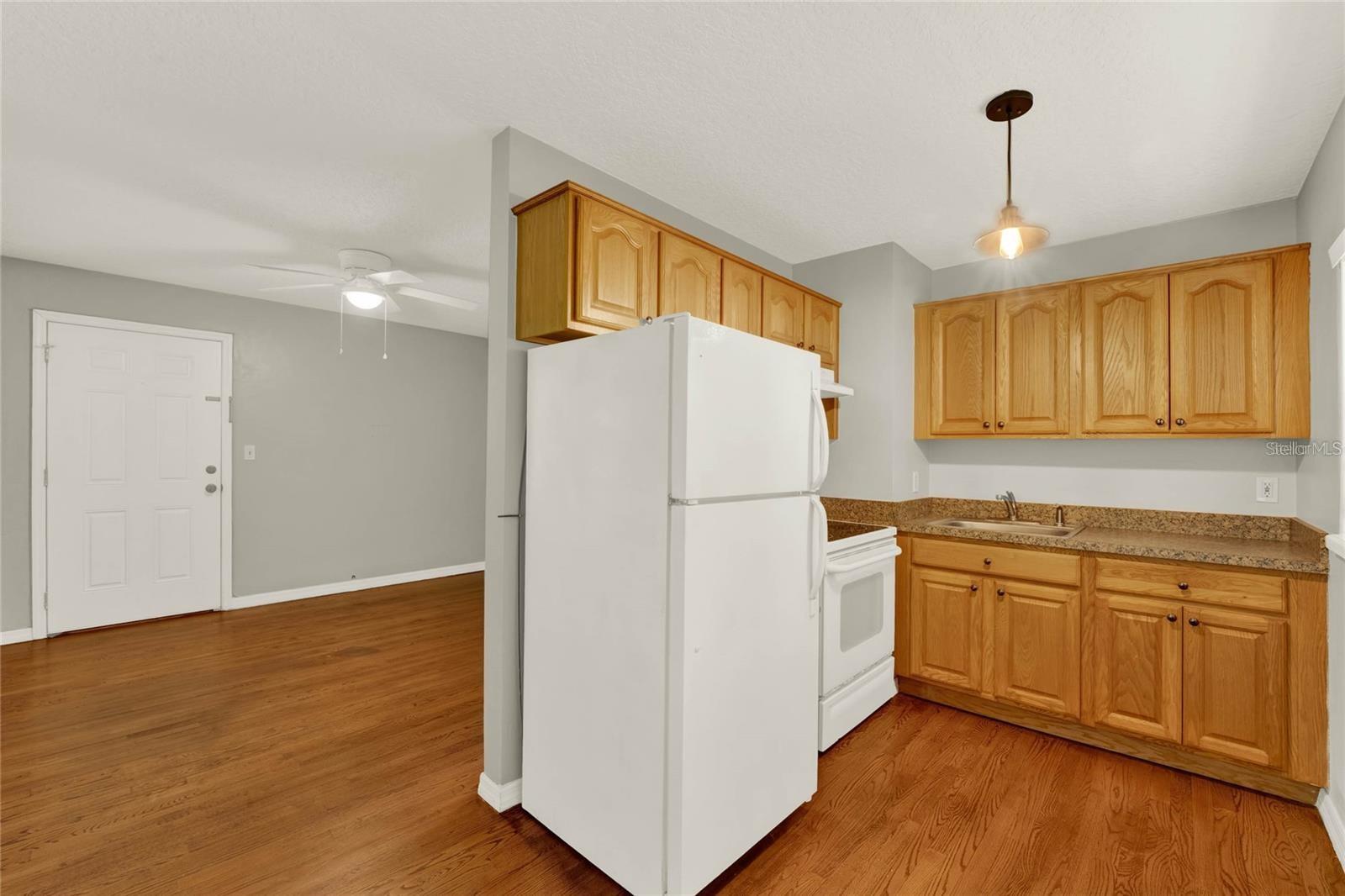 Image 5 of 17 For 1020 Alba Drive