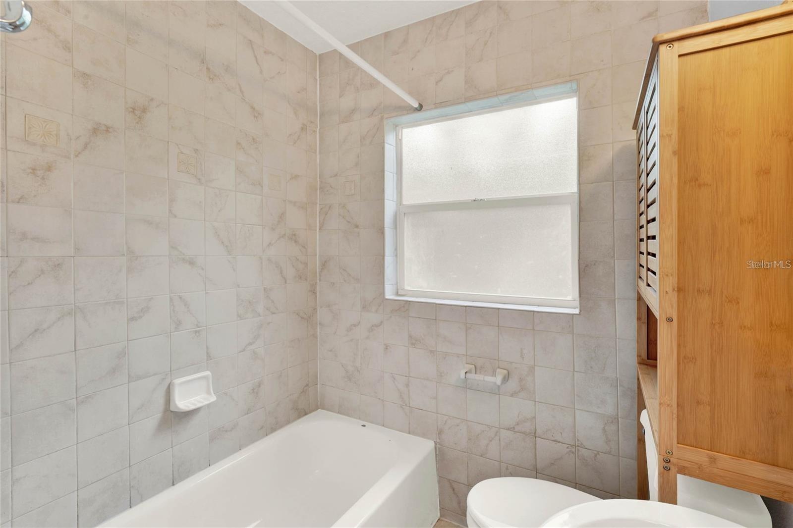 Image 9 of 17 For 1020 Alba Drive