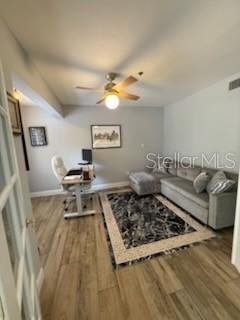 Image 10 of 51 For 1020 Michigan Street 1020