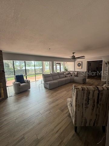 Image 8 of 51 For 1020 Michigan Street 1020