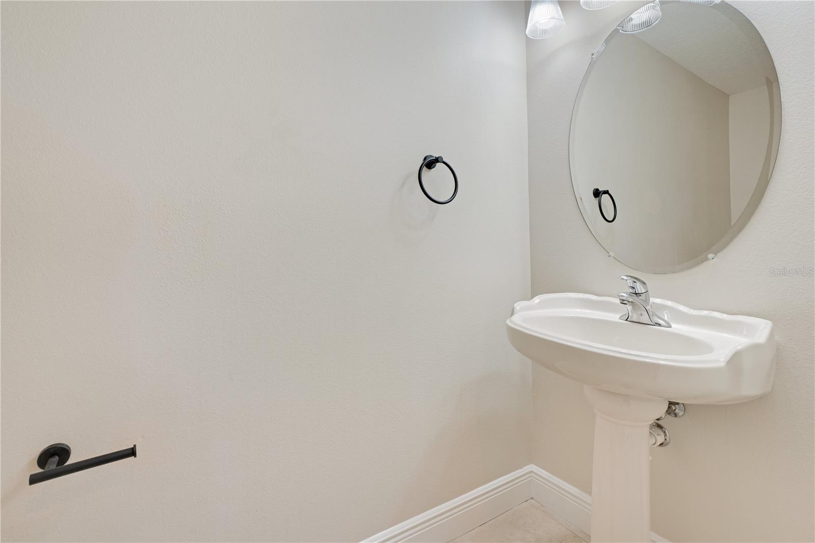 Image 24 of 33 For 1470 Lake Baldwin Lane B