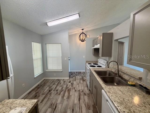 Image 7 of 20 For 251 Rhapsody Lane