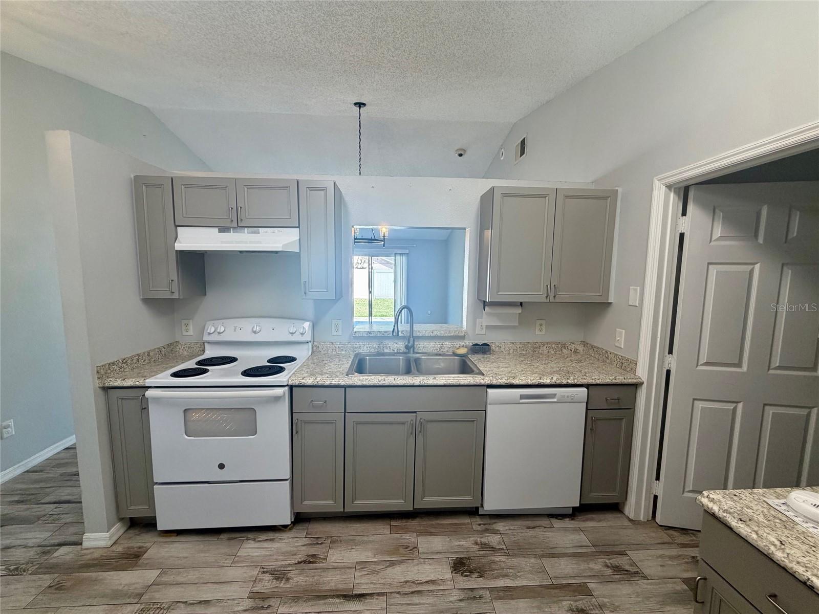 Image 8 of 20 For 251 Rhapsody Lane