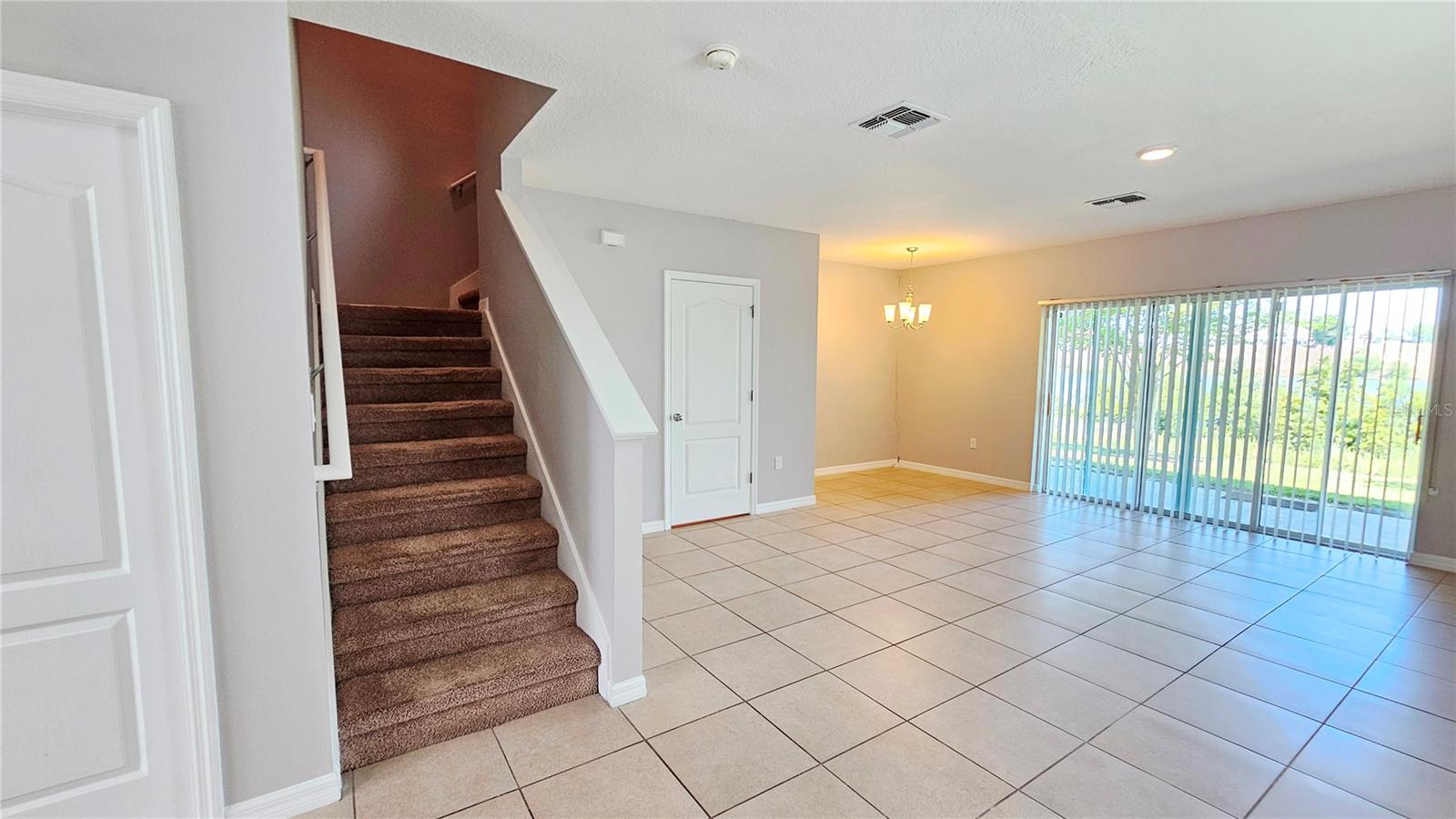 Image 12 of 38 For 364 Arbor Lakes Drive