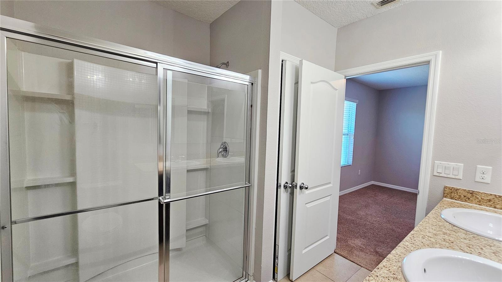 Image 17 of 38 For 364 Arbor Lakes Drive