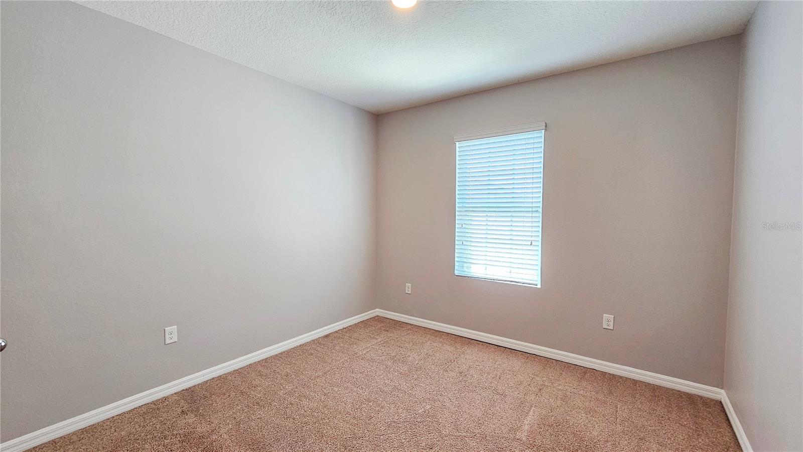 Image 19 of 38 For 364 Arbor Lakes Drive