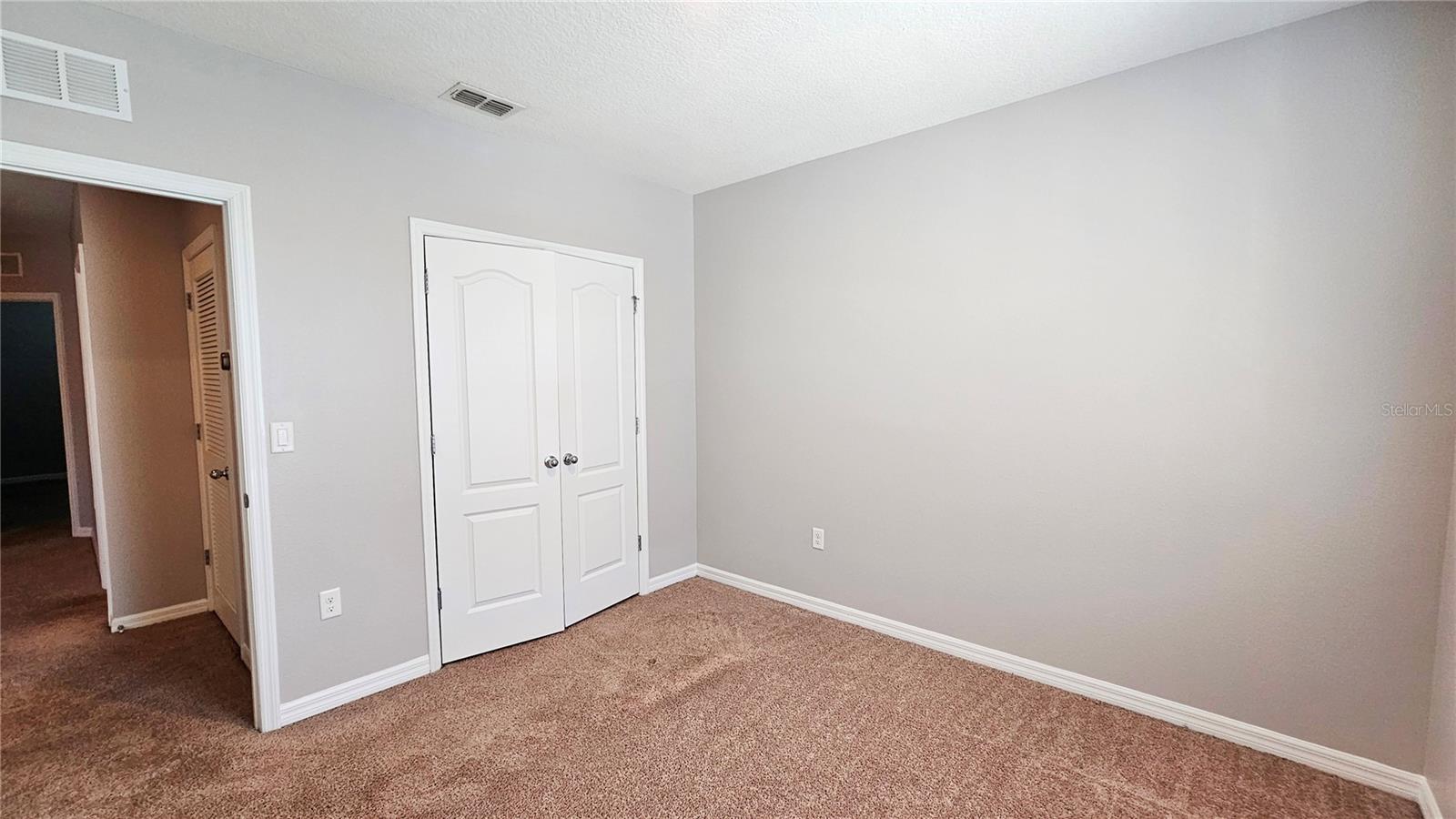 Image 20 of 38 For 364 Arbor Lakes Drive