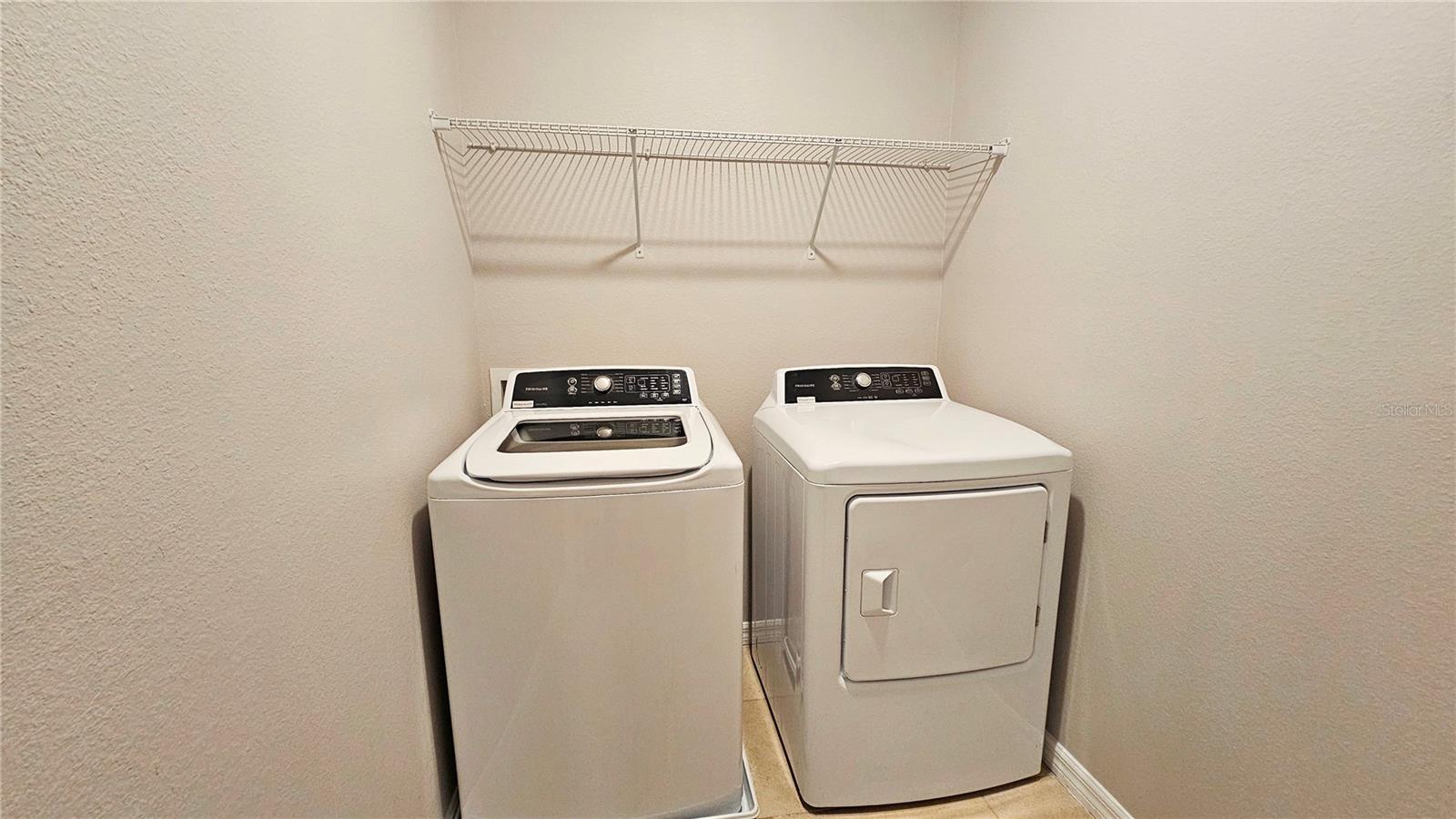 Image 24 of 38 For 364 Arbor Lakes Drive