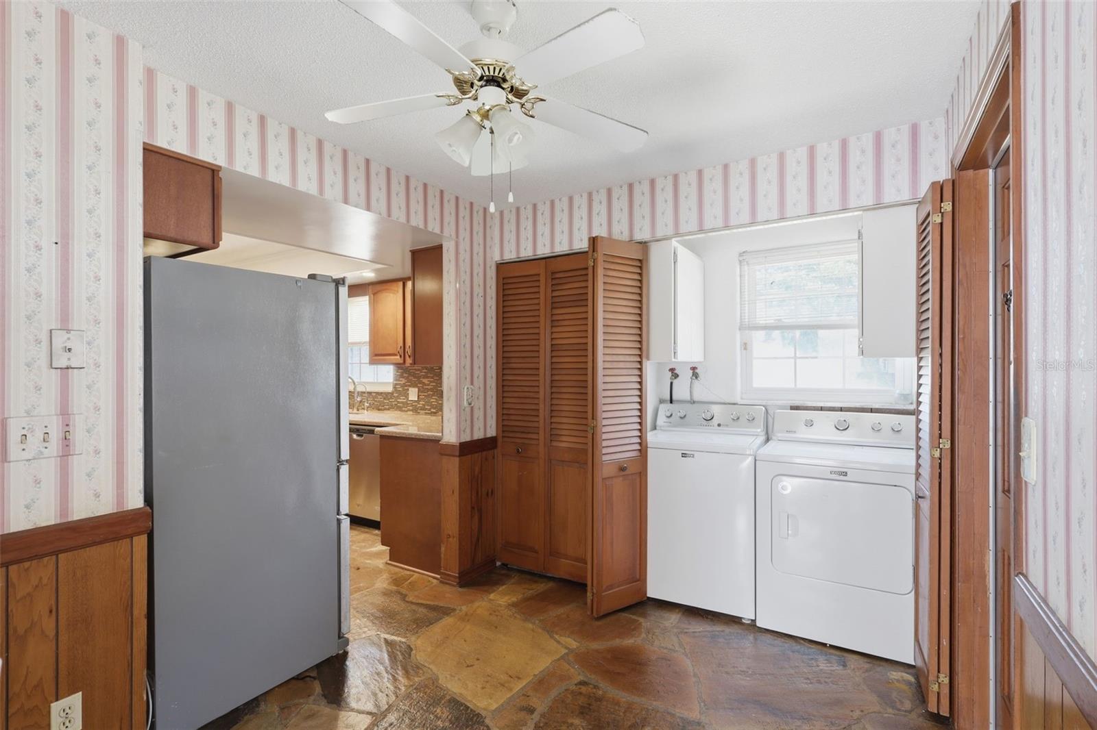 Image 12 of 42 For 102 Ann Rustin Drive