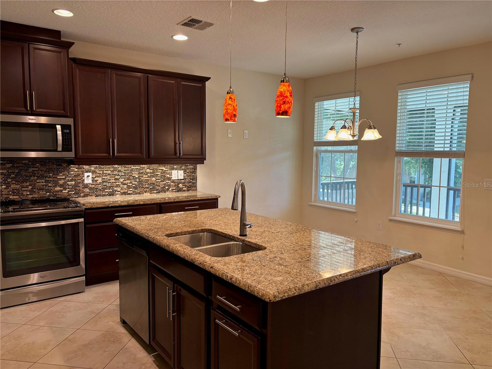 Image 17 of 36 For 1372 Mill Stream Lane